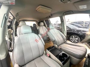 Xe Toyota Sienna LE 3.5 2010