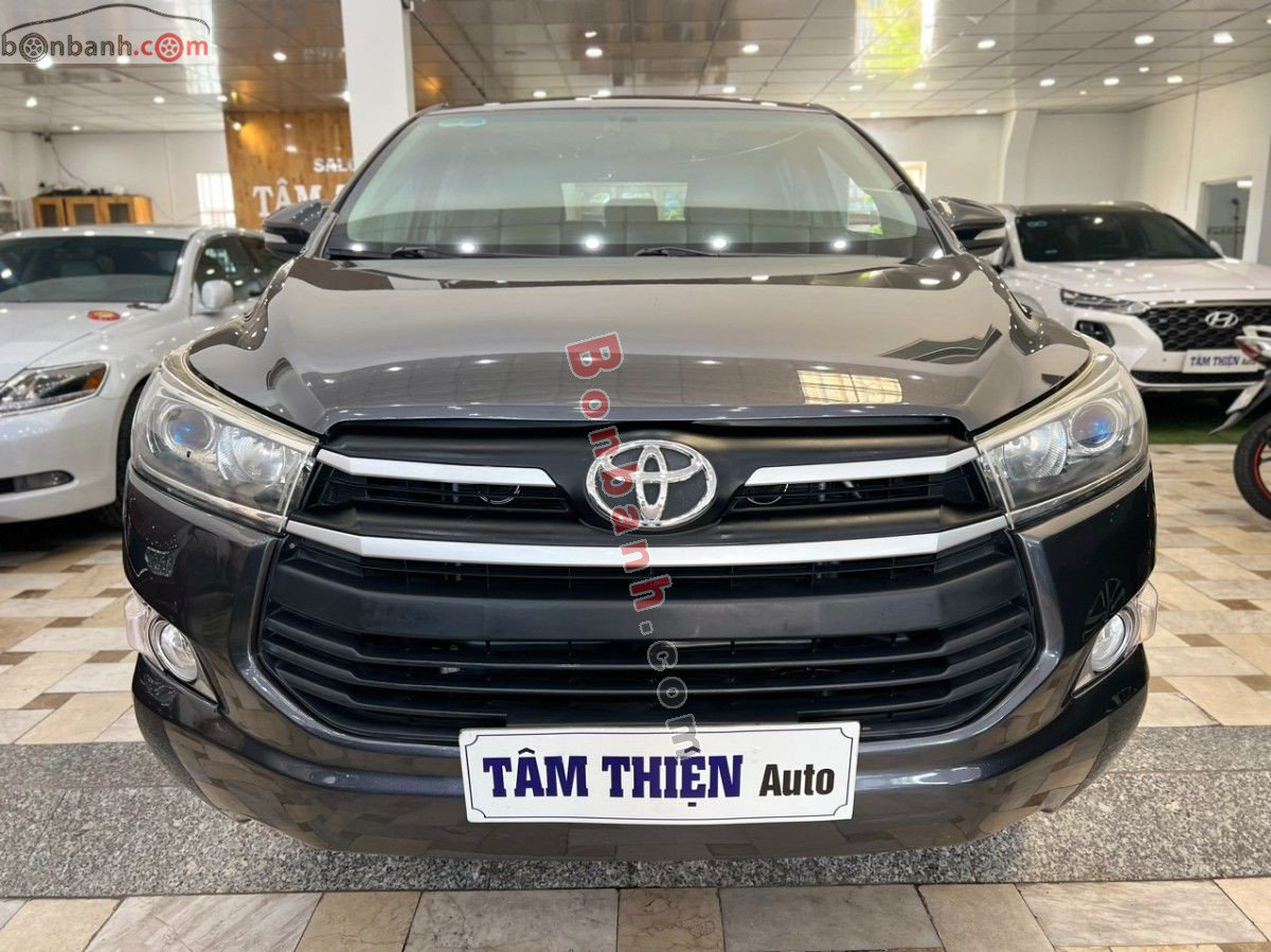 Toyota Innova 2.0E 2016