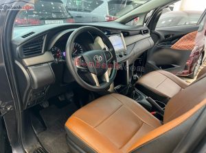 Xe Toyota Innova 2.0E 2016