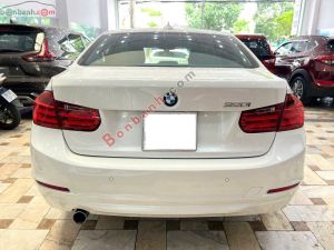 Xe BMW 3 Series 320i 2013