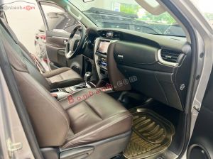 Xe Toyota Fortuner 2.7V 4x2 AT 2016