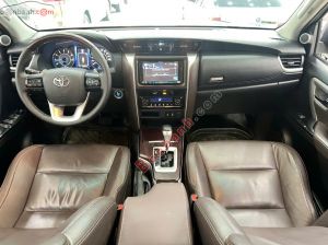 Xe Toyota Fortuner 2.7V 4x2 AT 2016