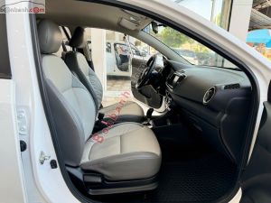 Xe Kia Soluto 1.4 AT Deluxe 2022