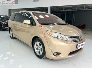 Xe Toyota Sienna LE 3.5 2010