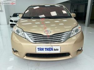 Xe Toyota Sienna LE 3.5 2010