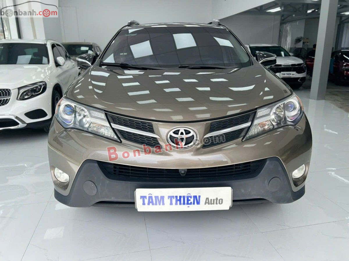 Toyota RAV4 LE 2.5 AWD 2014