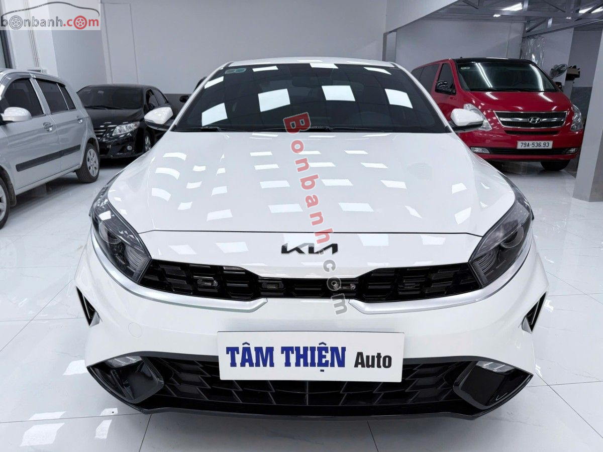 Kia K3 Luxury 1.6 AT 2022