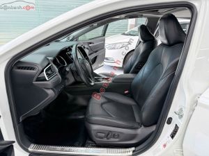 Xe Toyota Camry 2.5Q 2020