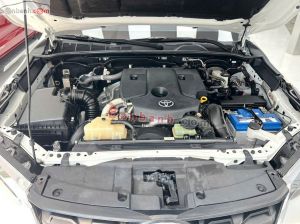 Xe Toyota Fortuner 2.4L 4x2 AT 2022