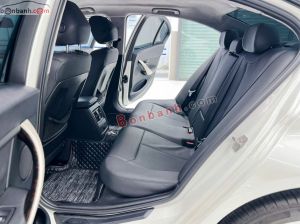 Xe BMW 3 Series 320i 2013