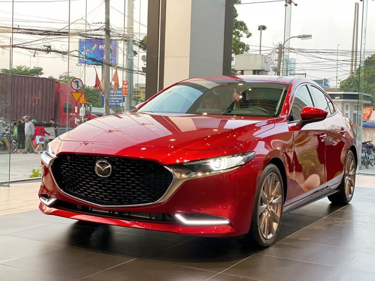 Mazda 3 bỏ bản 2.0L tại Việt Nam: Giá bán 669-789 triệu đồng